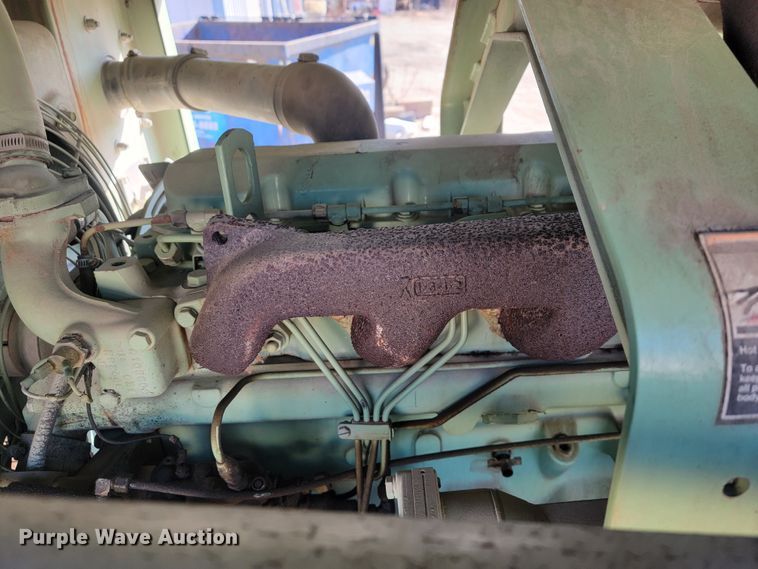 image for item JL9355 Sullair 185DPQ-JDD  air compressor