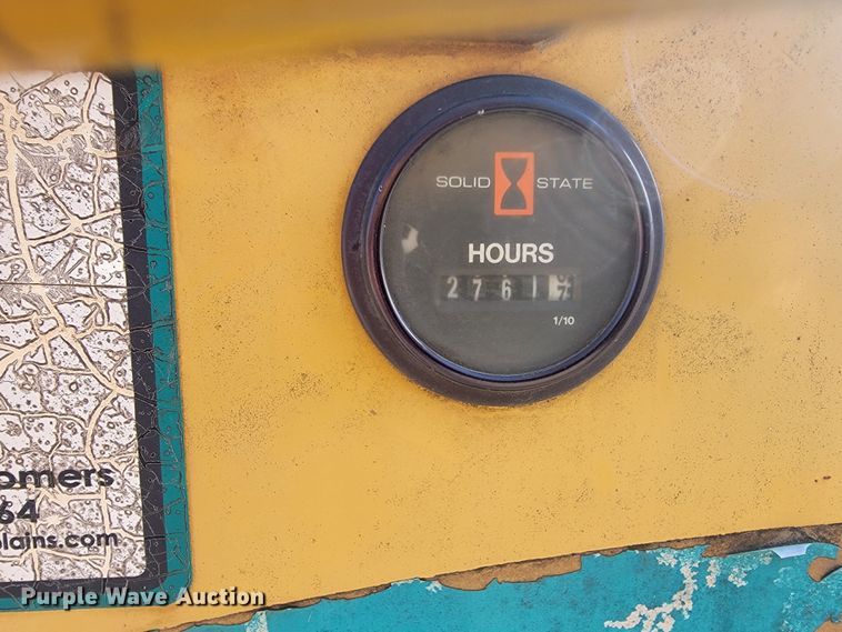 image for item JL9356 2005 Vermeer SC252  stump grinder