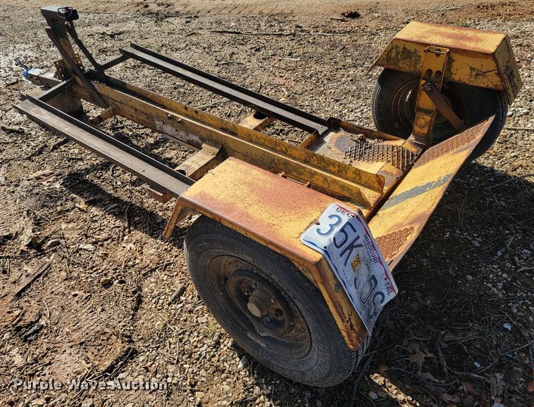 image for item JL9356 2005 Vermeer SC252  stump grinder