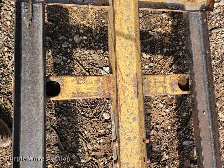 image for item JL9356 2005 Vermeer SC252  stump grinder