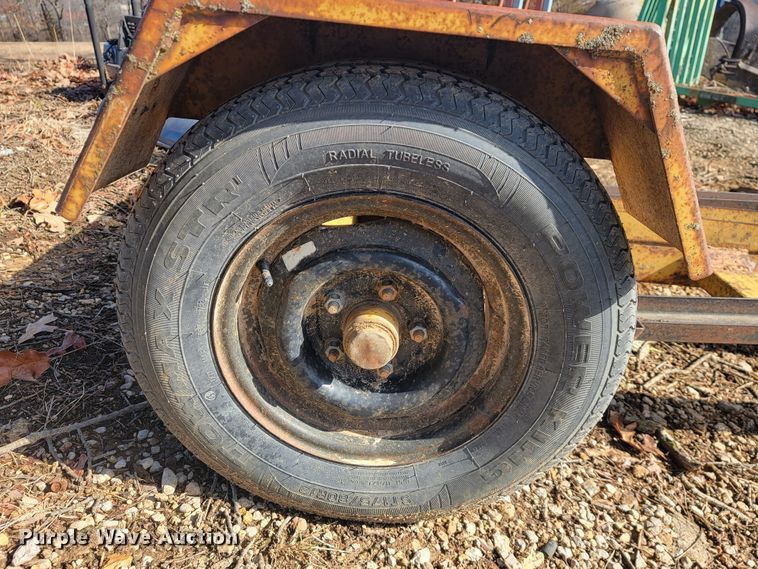 image for item JL9356 2005 Vermeer SC252  stump grinder