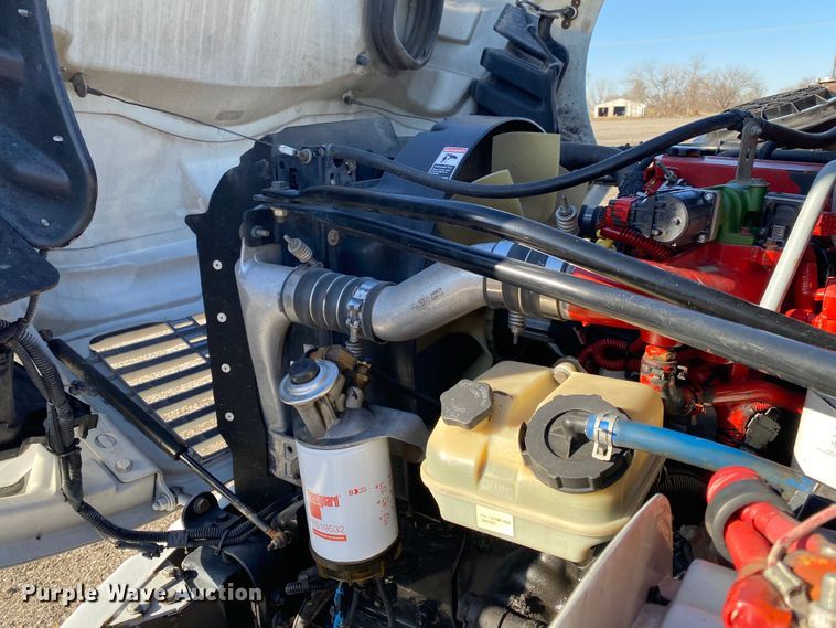 image for item JW9171 2010 Freightliner M2  utility / service truck