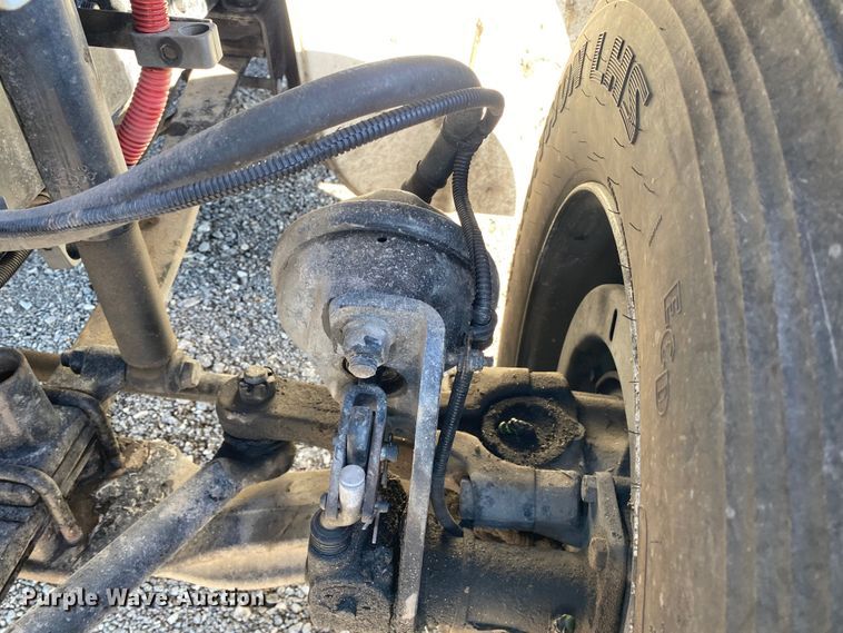 image for item JW9171 2010 Freightliner M2  utility / service truck