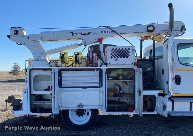 image for item JW9171 2010 Freightliner M2  utility / service truck