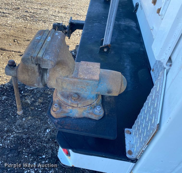 image for item JW9171 2010 Freightliner M2  utility / service truck