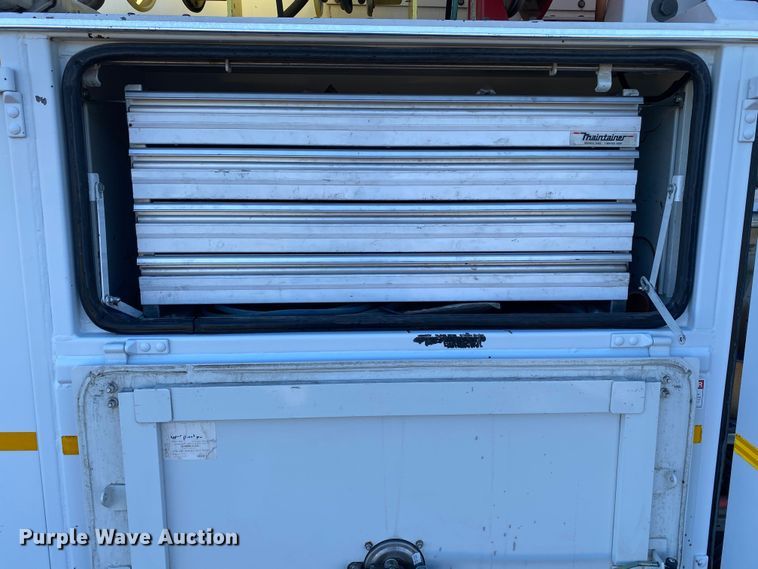 image for item JW9171 2010 Freightliner M2  utility / service truck