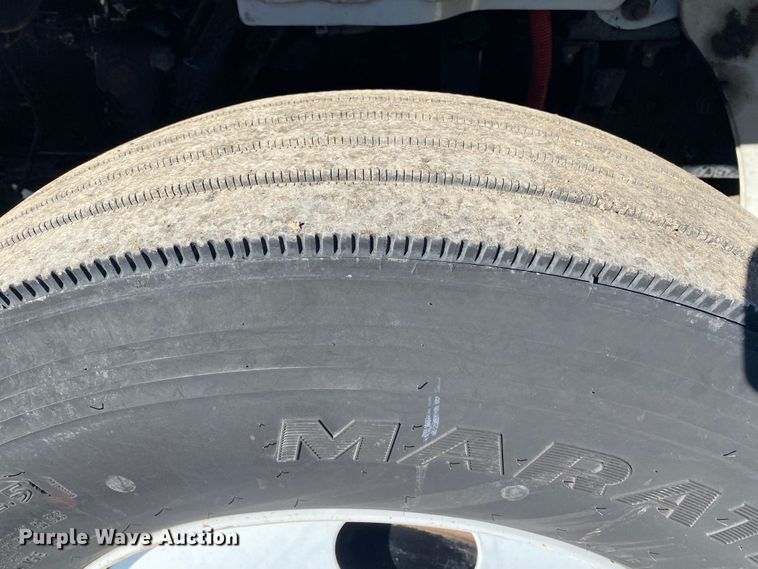 image for item JW9171 2010 Freightliner M2  utility / service truck