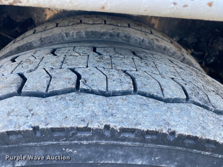 image for item JW9171 2010 Freightliner M2  utility / service truck