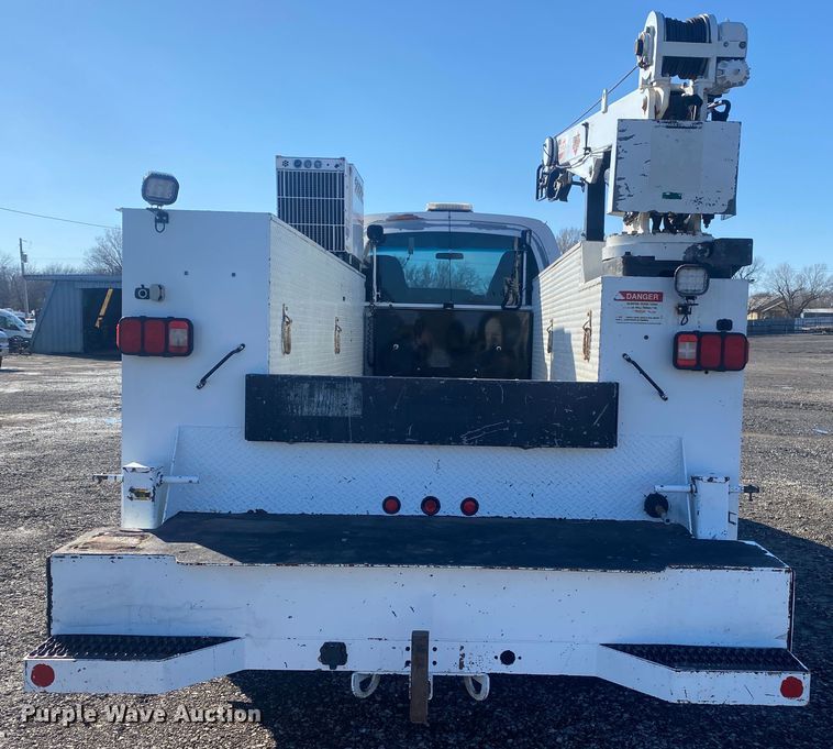 image for item KB9567 2006 GMC C6500  utility / service truck