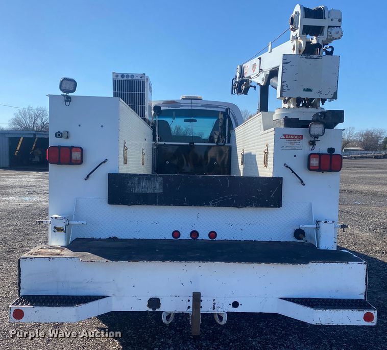 image for item KB9567 2006 GMC C6500  utility / service truck