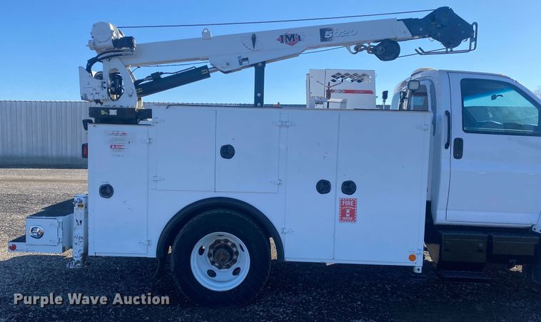 image for item KB9567 2006 GMC C6500  utility / service truck