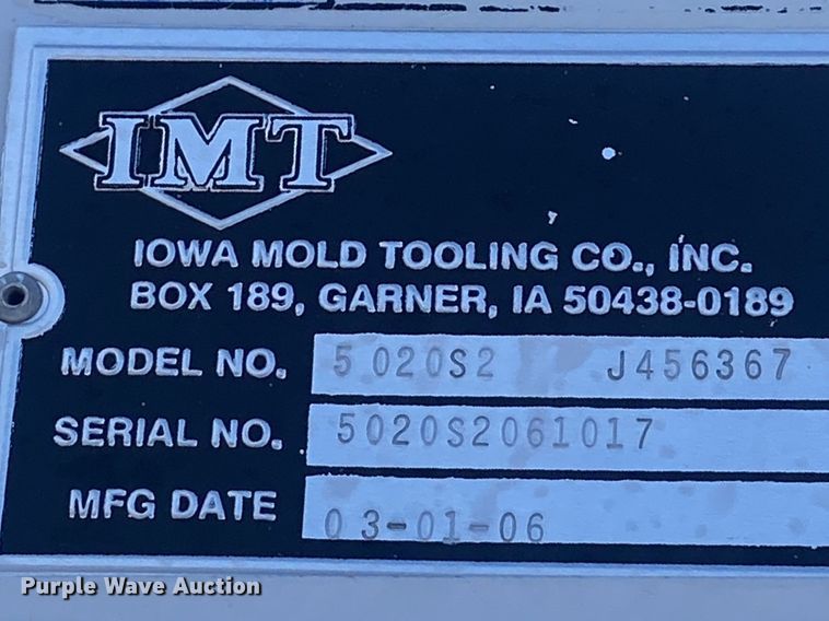 image for item KB9567 2006 GMC C6500  utility / service truck