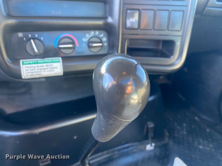 image for item KB9567 2006 GMC C6500  utility / service truck