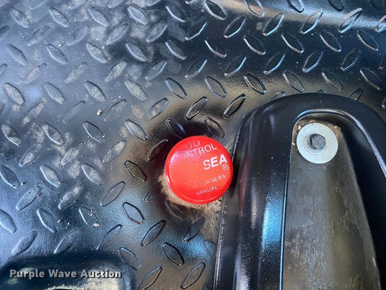 image for item KB9567 2006 GMC C6500  utility / service truck