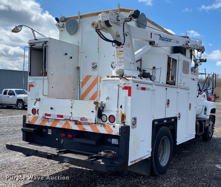 image for item KB9574 1998 GMC C5500  utility / service truck