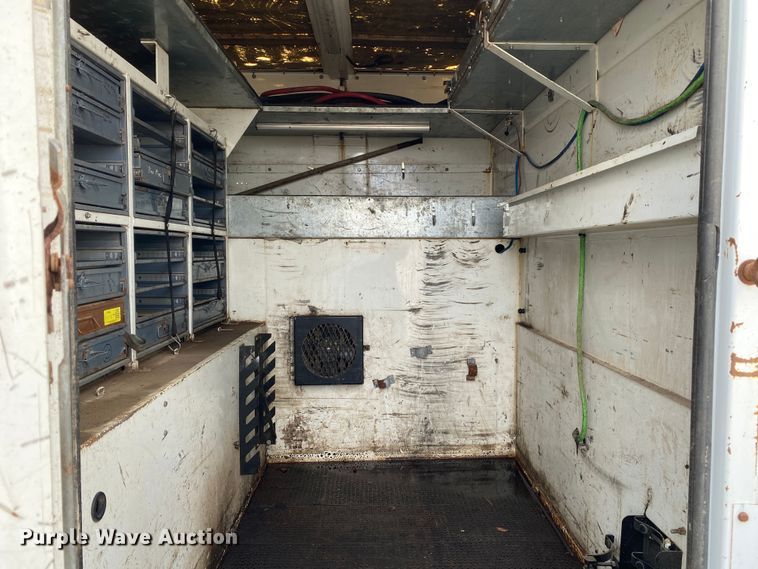 image for item KB9574 1998 GMC C5500  utility / service truck