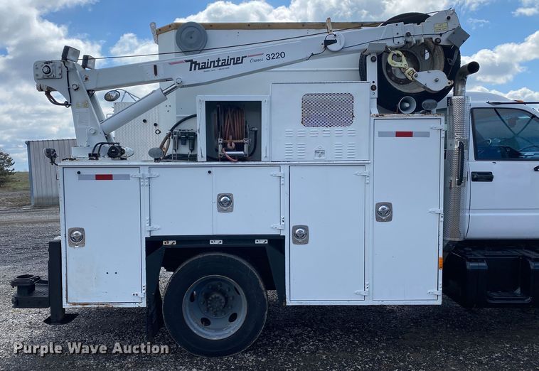 image for item KB9574 1998 GMC C5500  utility / service truck