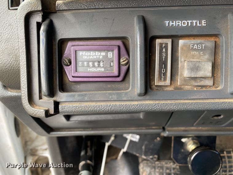 image for item KB9574 1998 GMC C5500  utility / service truck