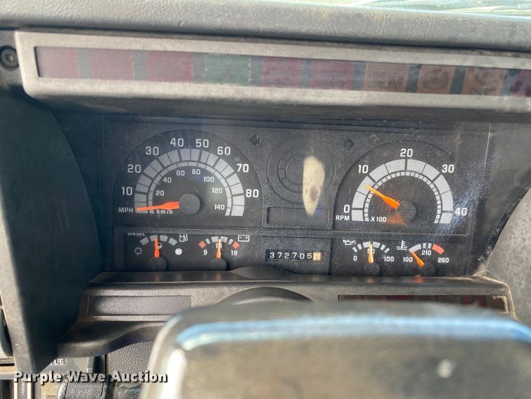 image for item KB9574 1998 GMC C5500  utility / service truck