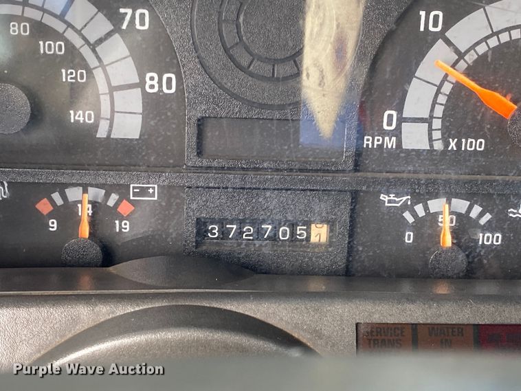 image for item KB9574 1998 GMC C5500  utility / service truck