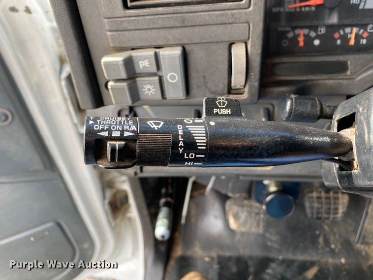 image for item KB9574 1998 GMC C5500  utility / service truck