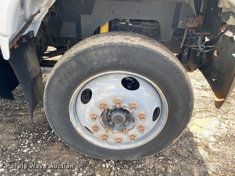 image for item KB9574 1998 GMC C5500  utility / service truck