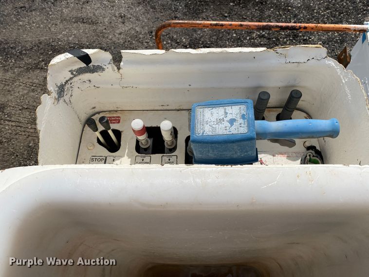 image for item KB9576 2008 Ford F550 Super Duty  bucket truck