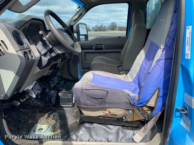 image for item KB9576 2008 Ford F550 Super Duty  bucket truck