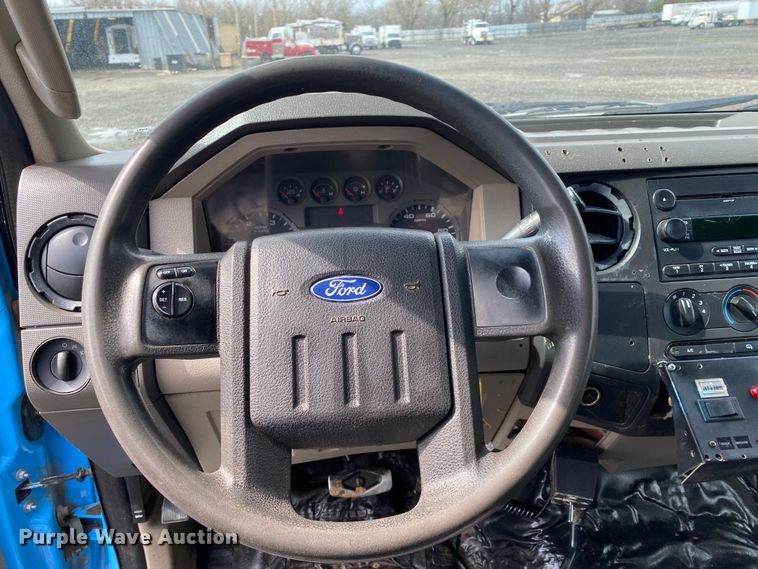 image for item KB9576 2008 Ford F550 Super Duty  bucket truck