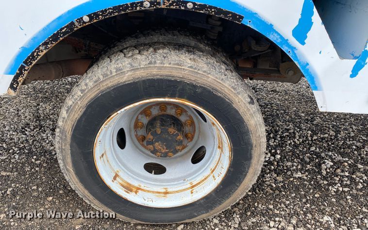 image for item KB9576 2008 Ford F550 Super Duty  bucket truck