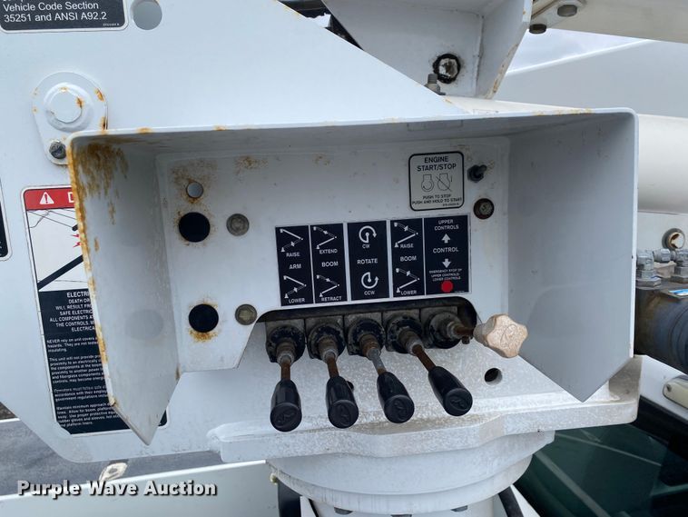 image for item KB9577 2011 Ford F550 Super Duty  bucket truck