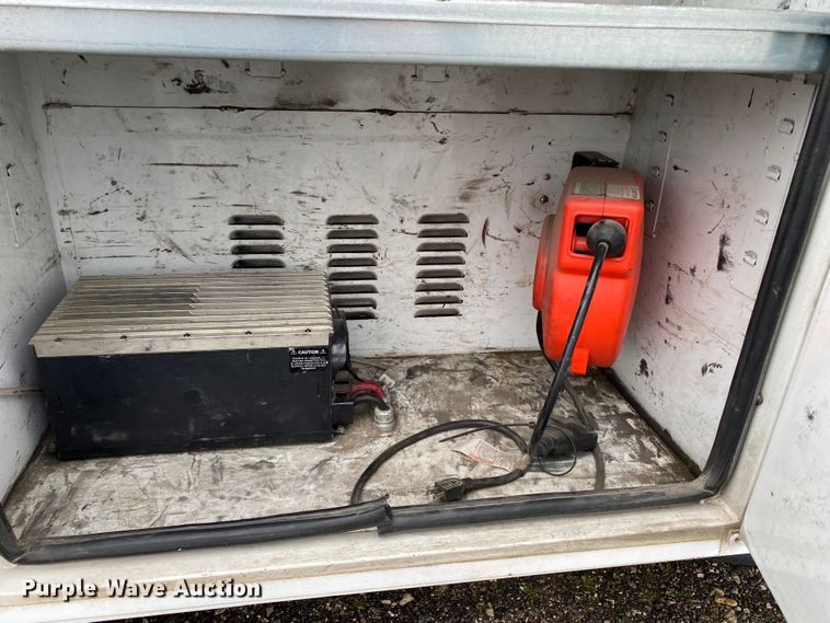 image for item KB9577 2011 Ford F550 Super Duty  bucket truck