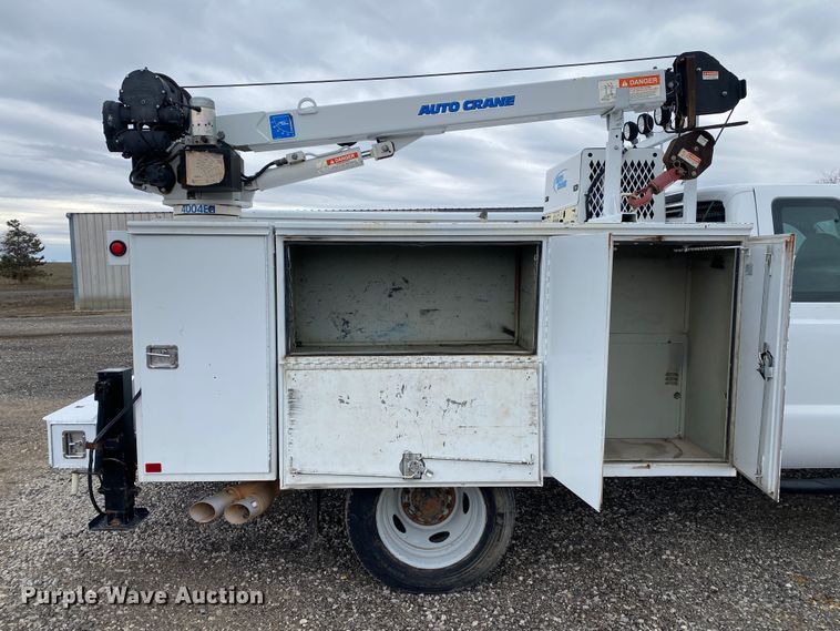 image for item KB9593 2008 Ford F450 Super Duty  utility / service truck