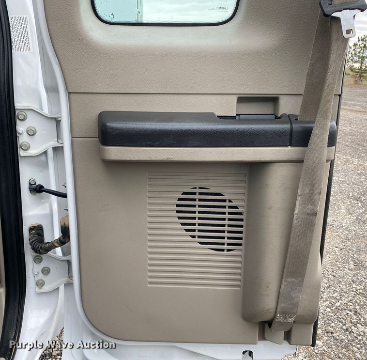 image for item KB9593 2008 Ford F450 Super Duty  utility / service truck