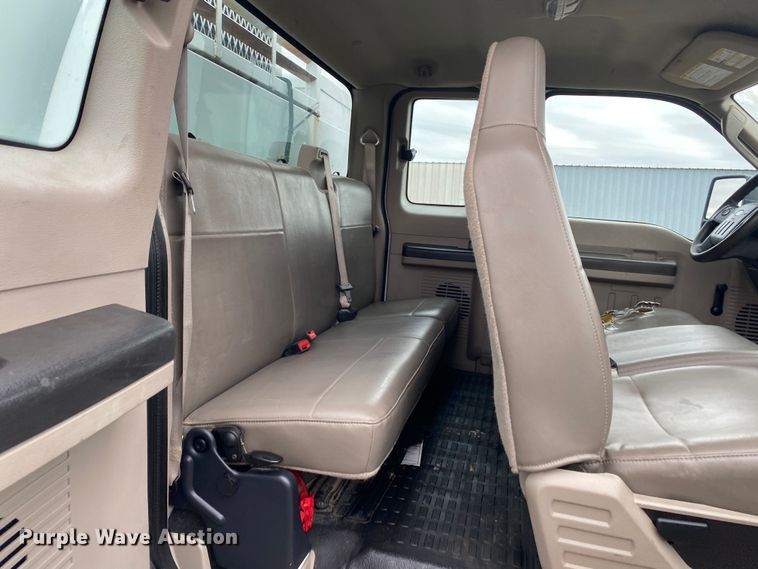 image for item KB9593 2008 Ford F450 Super Duty  utility / service truck