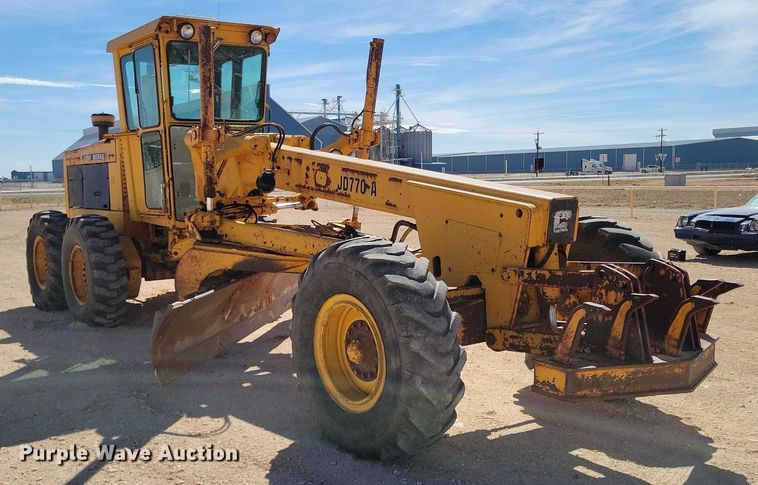 image for item KD9289 1978 John Deere 770A  motor grader