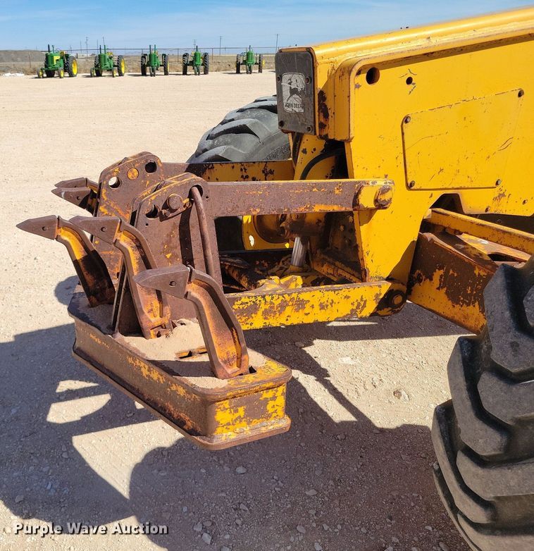 image for item KD9289 1978 John Deere 770A  motor grader