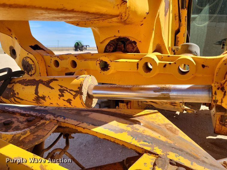 image for item KD9289 1978 John Deere 770A  motor grader