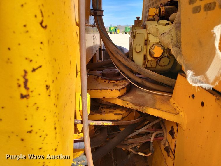 image for item KD9289 1978 John Deere 770A  motor grader