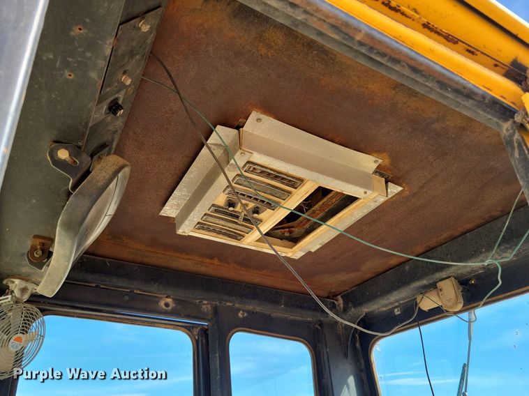 image for item KD9289 1978 John Deere 770A  motor grader