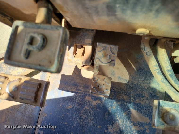 image for item KD9289 1978 John Deere 770A  motor grader