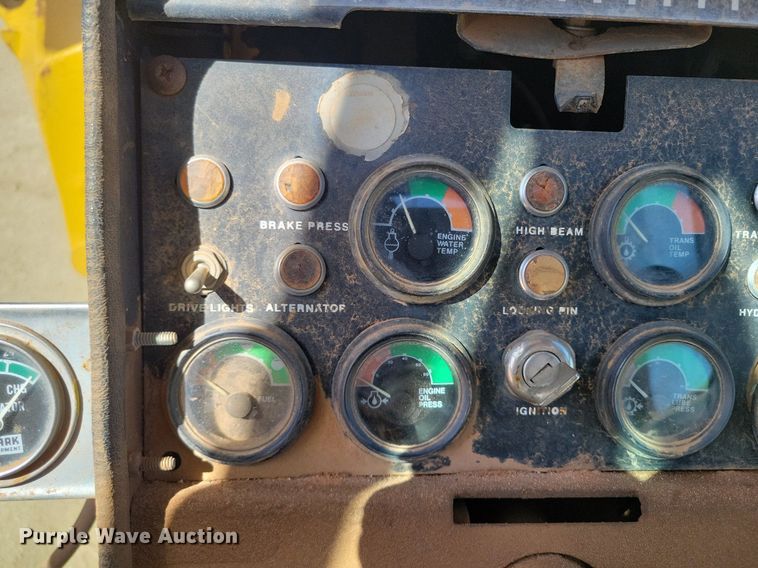 image for item KD9289 1978 John Deere 770A  motor grader