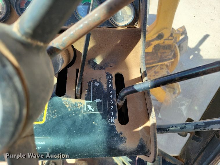 image for item KD9289 1978 John Deere 770A  motor grader