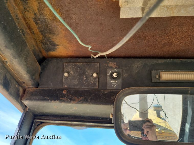 image for item KD9289 1978 John Deere 770A  motor grader