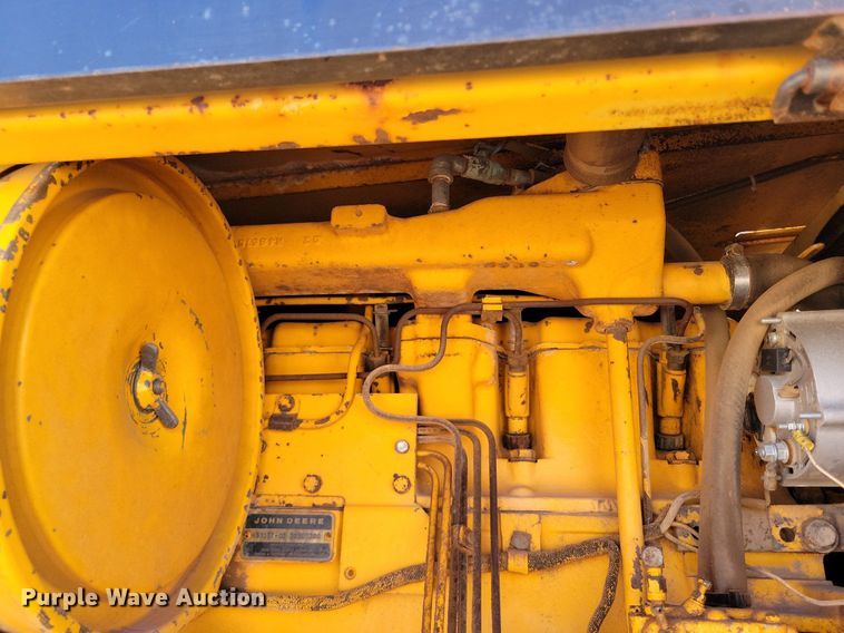 image for item KD9289 1978 John Deere 770A  motor grader