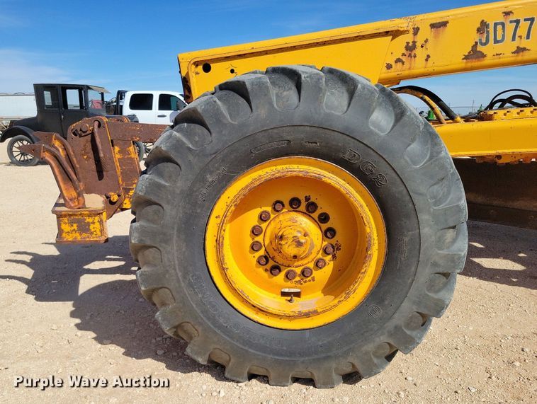 image for item KD9289 1978 John Deere 770A  motor grader