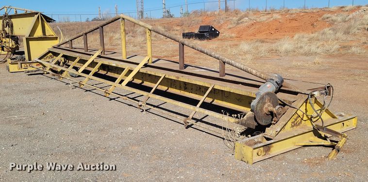 image for item KD9299 Dresser  overhead crane