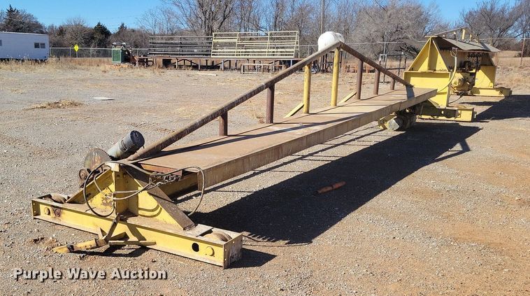 image for item KD9299 Dresser  overhead crane