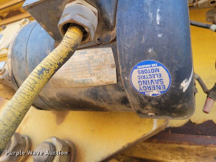 image for item KD9300 Yale DEW15X30RT11S4  overhead crane