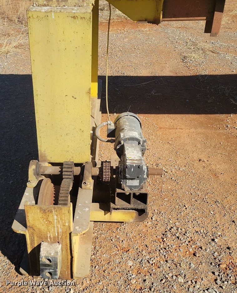 image for item KD9300 Yale DEW15X30RT11S4  overhead crane